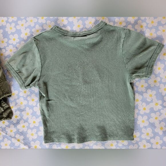 Size XS, Women Green Tops Bundle - Picture 5 of 5